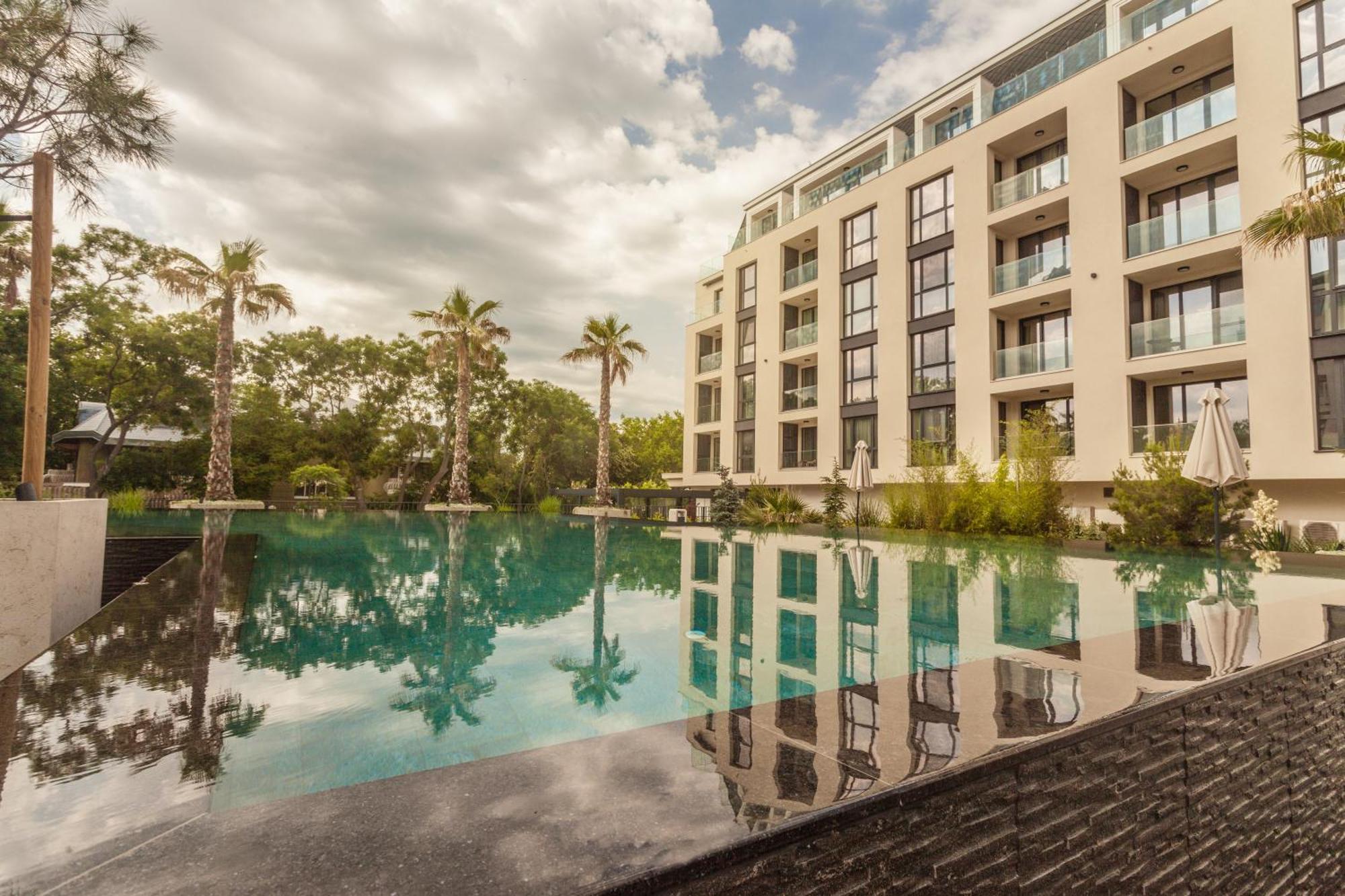 Azur Premium Resort 圣君士坦丁和海伦那 外观 照片